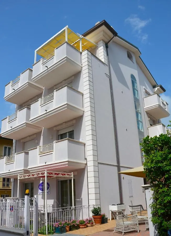 Residenza Aurora Del Mare Aparthotel Rimini