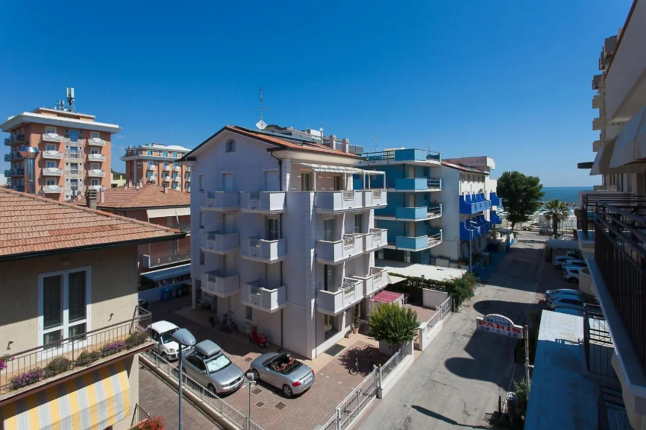 Residenza Aurora Del Mare Aparthotel Rimini